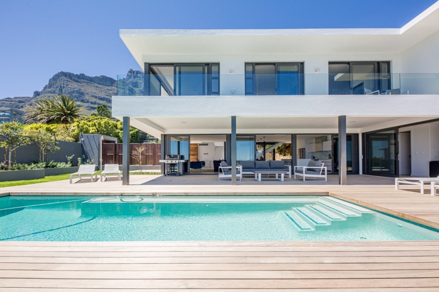 6 Bedroom Property for Sale in Camps Bay Western Cape